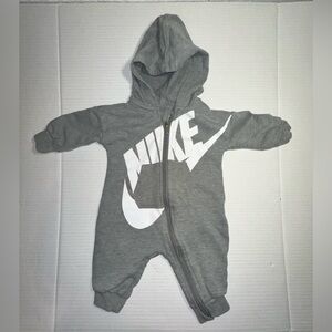 Nike Full Zip One‎ Piece Hooded Baby Outfit Size 3M /56-62 CM Gray White Logo